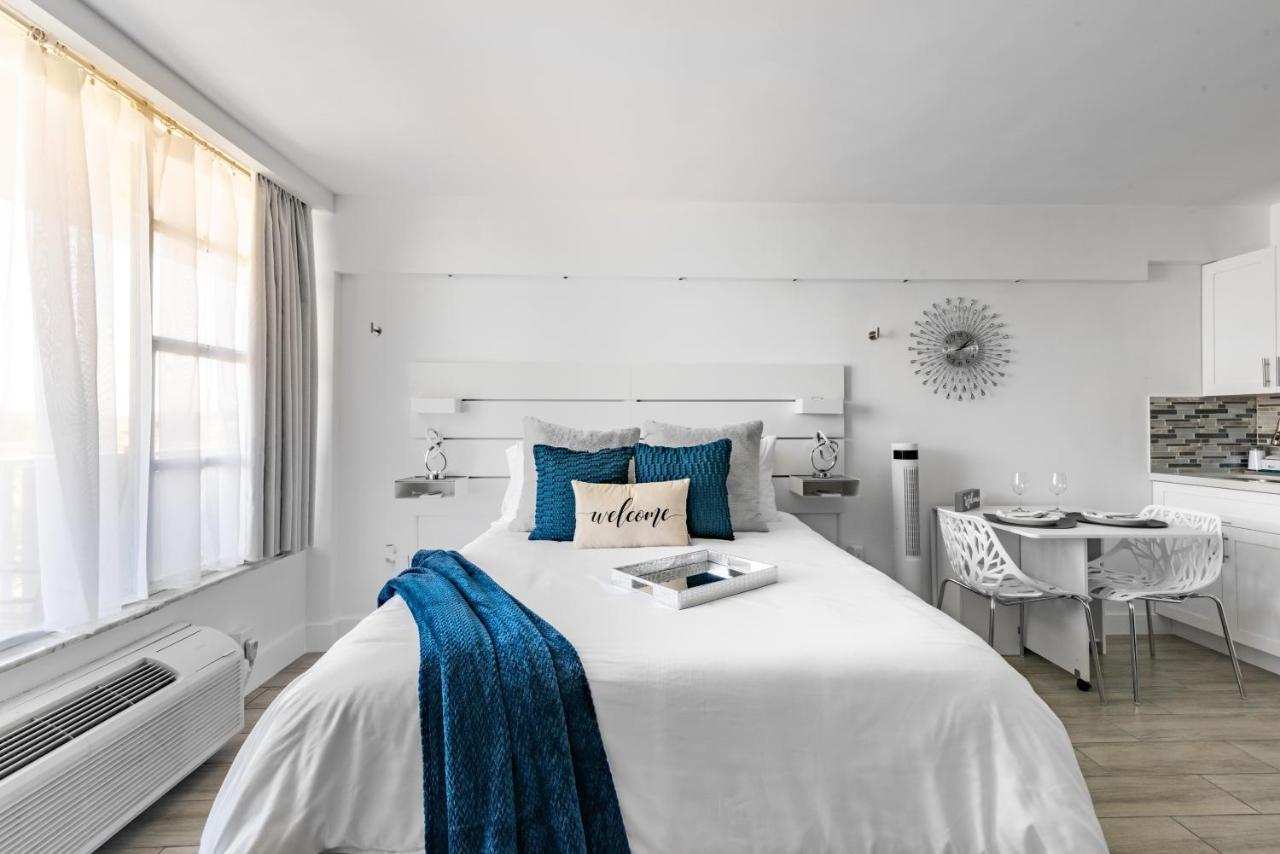 Newly Renovated Oceanfront Studio W/ Balcony - Daytona Beach Apartment Ngoại thất bức ảnh