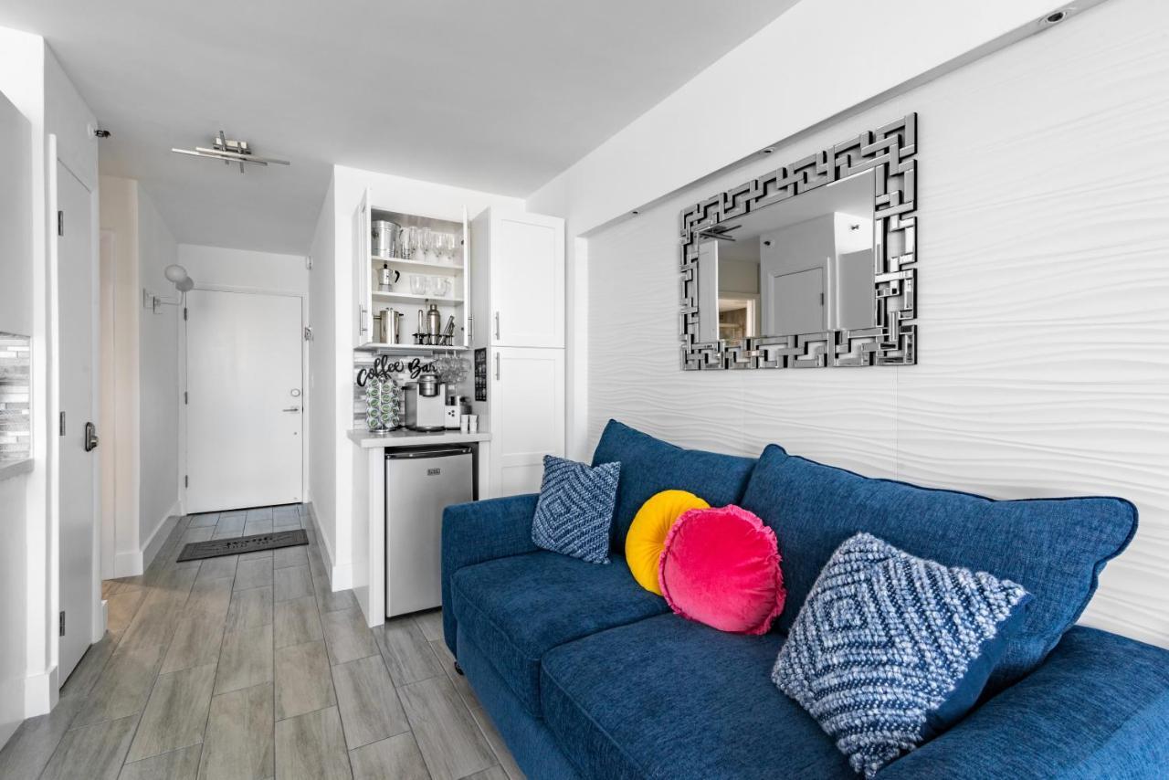 Newly Renovated Oceanfront Studio W/ Balcony - Daytona Beach Apartment Ngoại thất bức ảnh